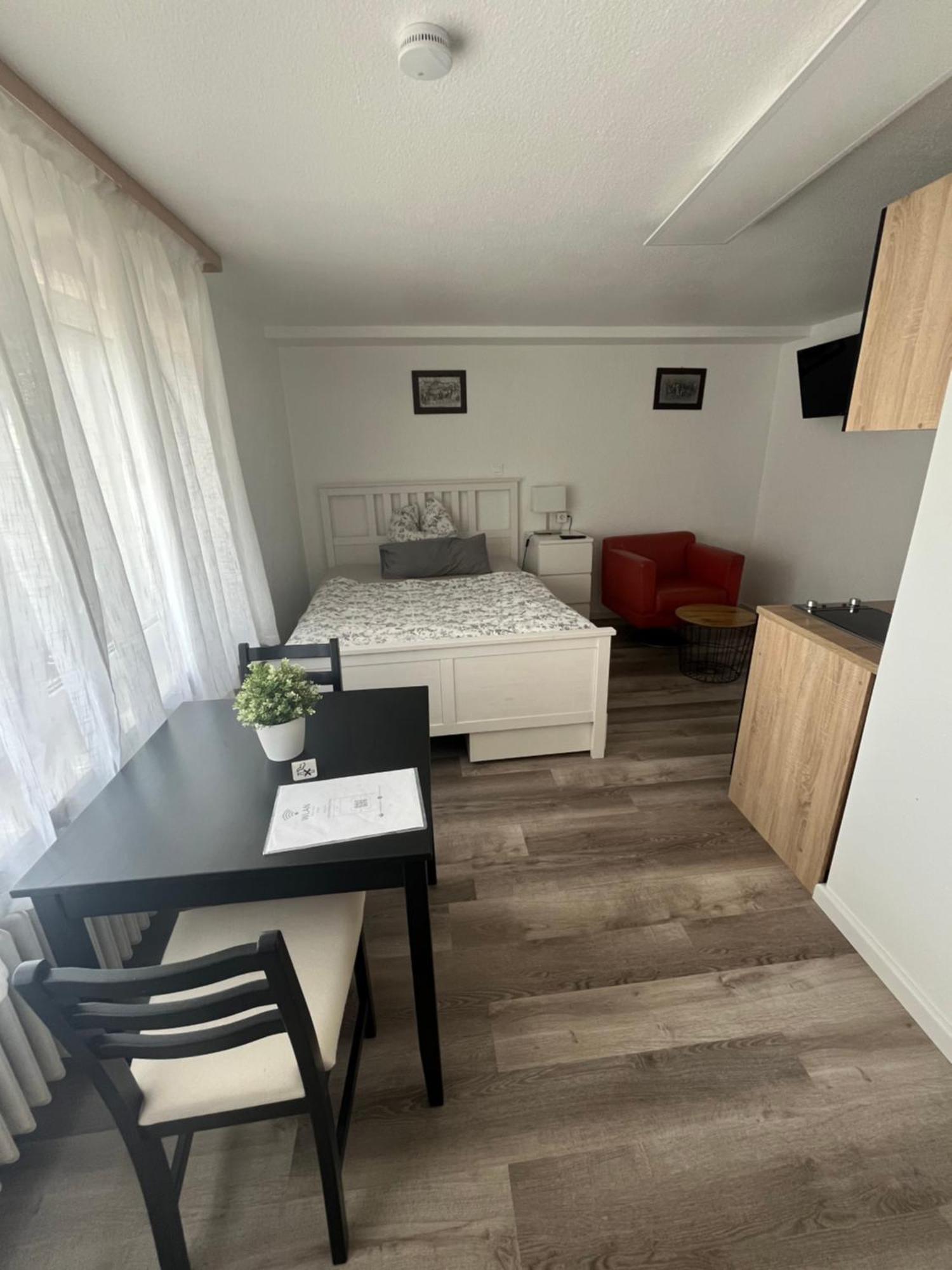 Ferienwohnung A&S Heuchelheim Heuchelheim  Екстериор снимка